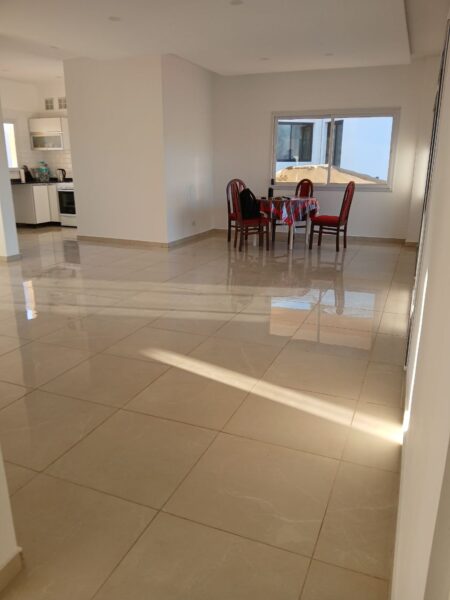 Casa a estrenar en country El Nacional club de campo.