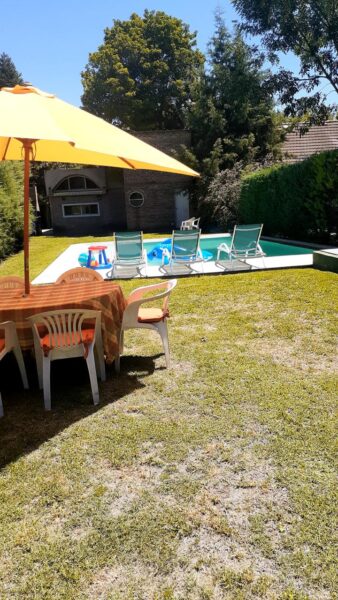 Casa en country Banco Provincia